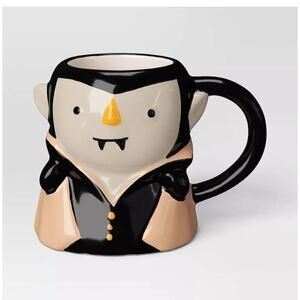 Hyde & EEK Boutique Halloween Figural Vampire Mug 15 oz 2024‎